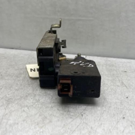 Serrure avant droit PEUGEOT 106