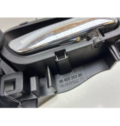 Poignee interieur avant droit PEUGEOT 308 1