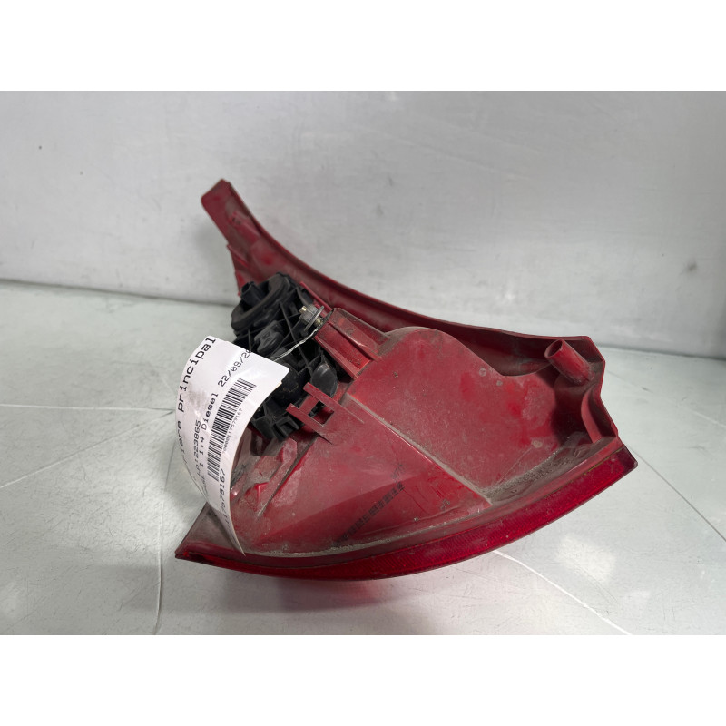 Feu arriere principal droit (feux) CITROEN C3 1 Photo n°4