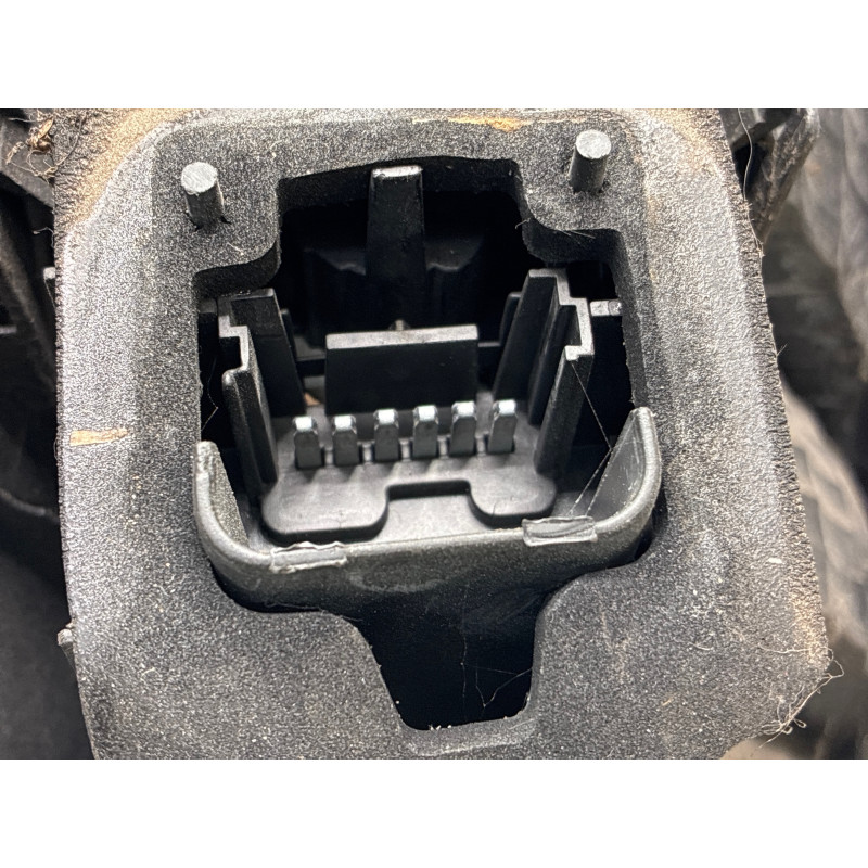 Feu arriere principal droit (feux) RENAULT SCENIC 2 Photo n°3