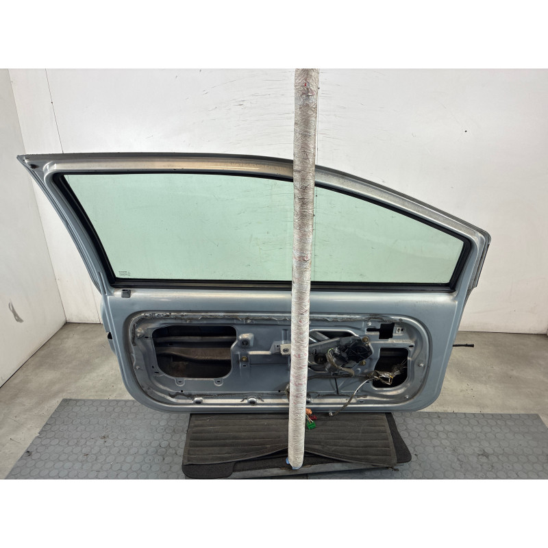Porte avant gauche RENAULT TWINGO 1 Photo n°2