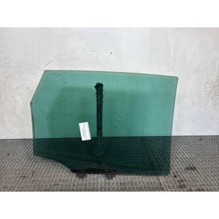 Vitre arriere gauche CITROEN C4 PICASSO 1 Photo n°1