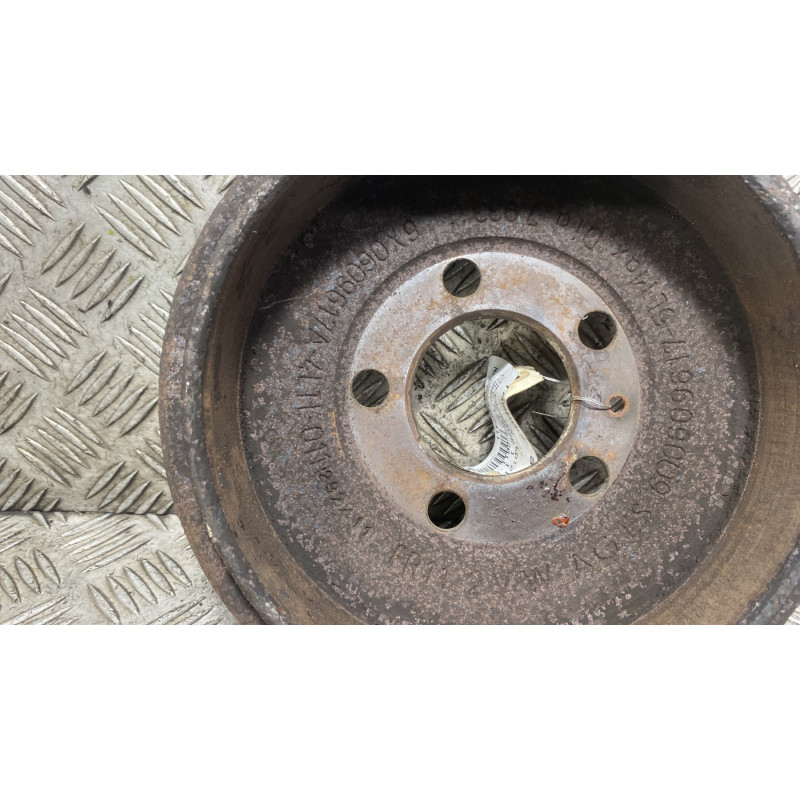 Tambour arriere gauche VOLKSWAGEN POLO 5 Photo n°3