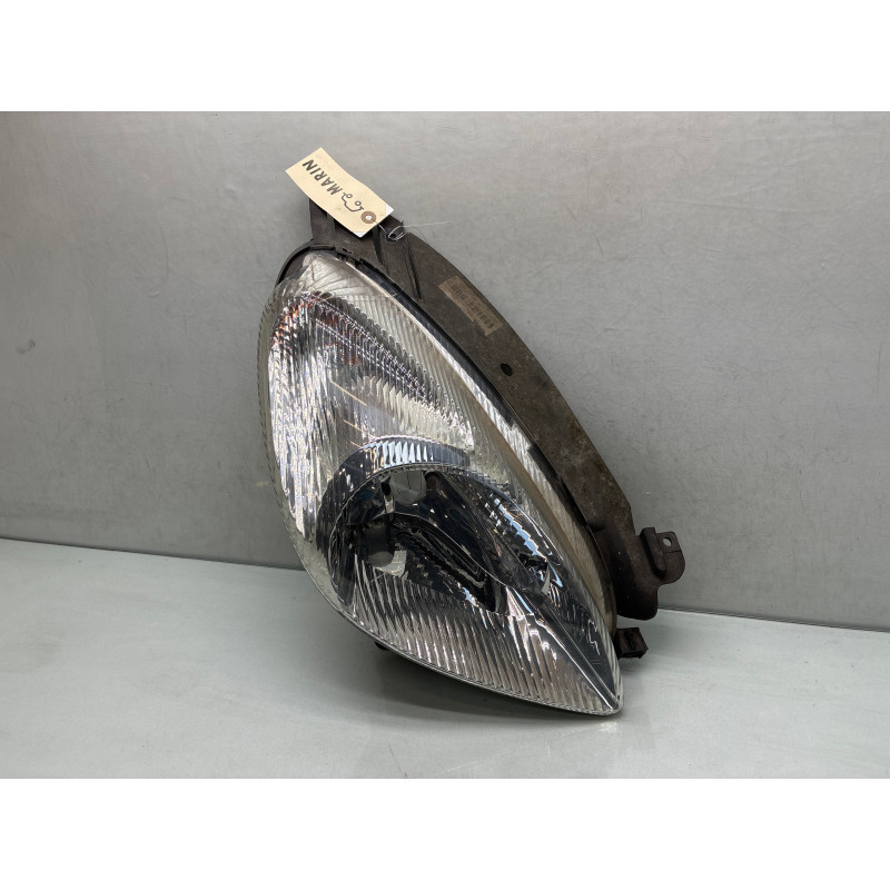 Optique avant principal droit (feux)(phare) CITROEN XSARA PICASSO Photo n°1