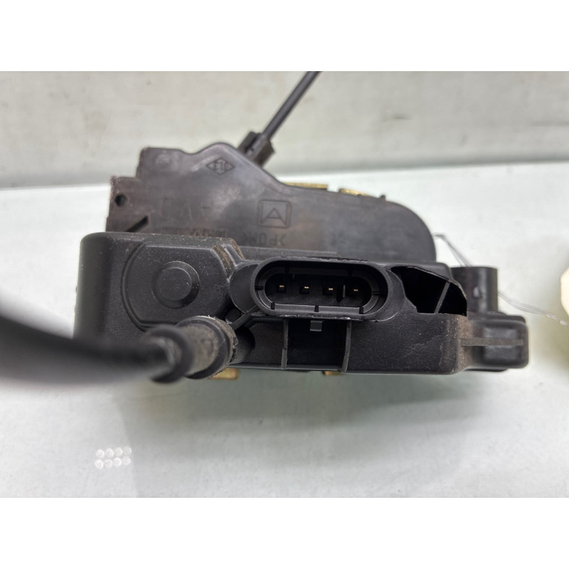 Serrure avant droit RENAULT VEL SATIS Photo n°1