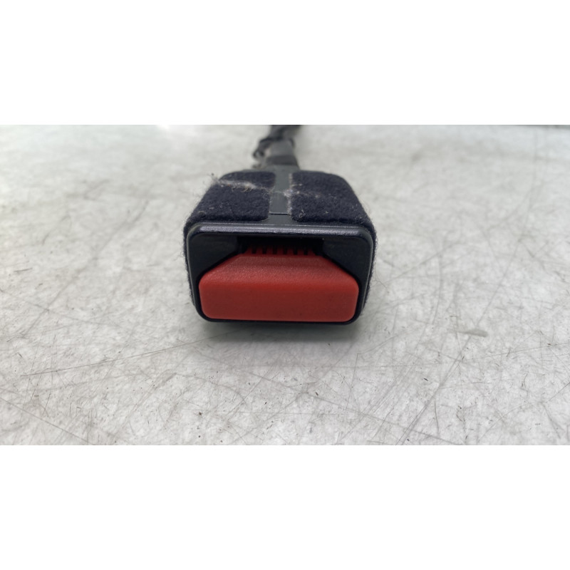 Attache ceinture avant gauche PEUGEOT 308 2 Photo n°2