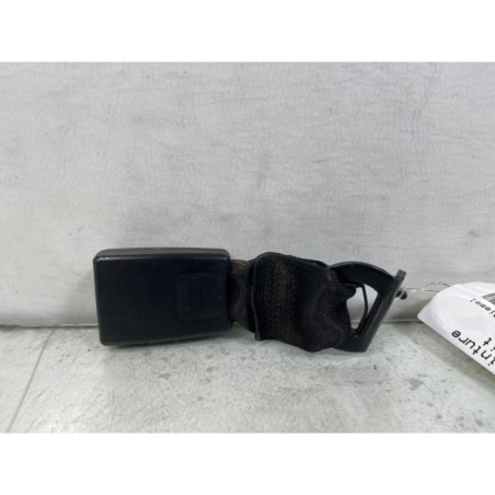 Attache ceinture arriere droit RENAULT TWINGO 2