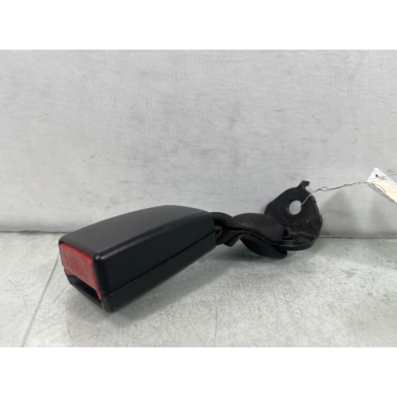 Attache ceinture arriere droit RENAULT TWINGO 2 Photo n°3