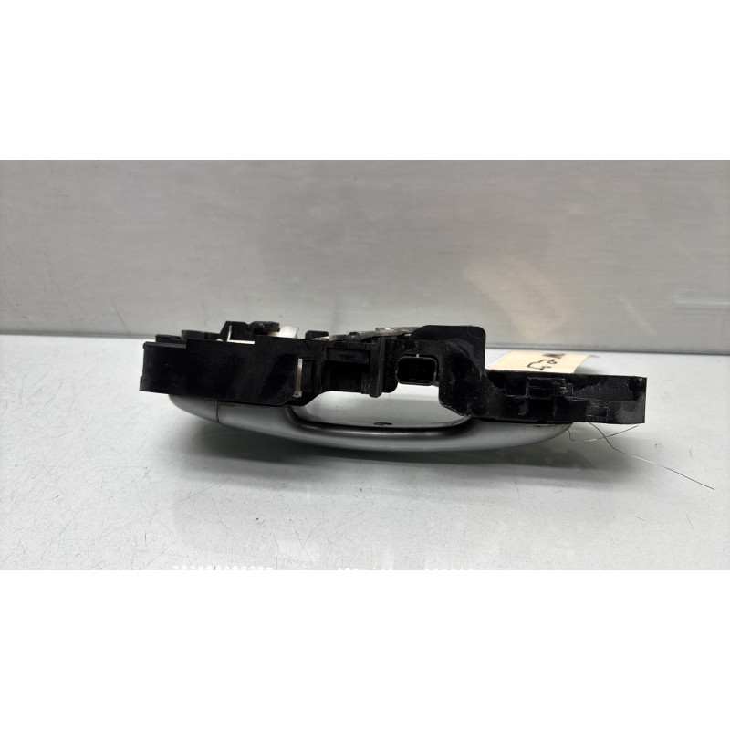 Poignee porte arriere gauche RENAULT MEGANE 3 Photo n°3