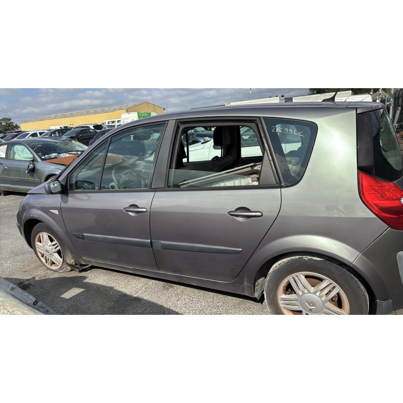 Pare choc arriere RENAULT SCENIC 2 Photo n°14