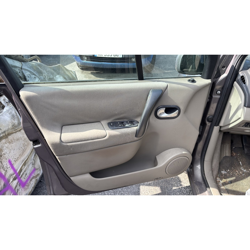 Pare choc arriere RENAULT SCENIC 2 Photo n°17