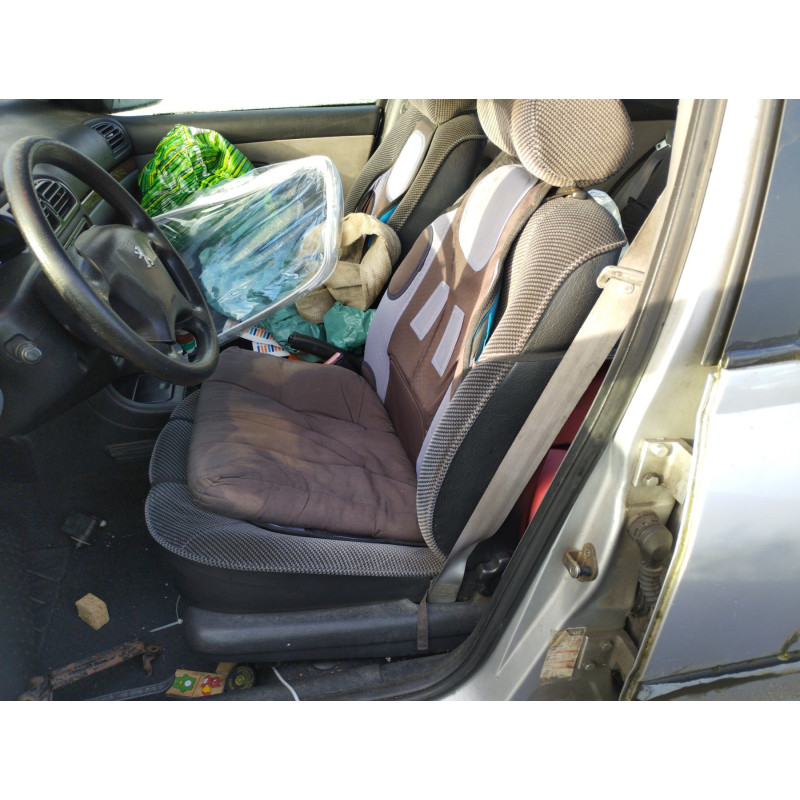 Malle/Hayon arriere PEUGEOT 406 Photo n°18