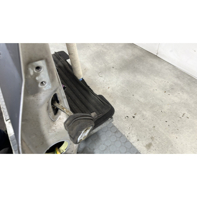 Porte avant droit PEUGEOT 406 Photo n°5