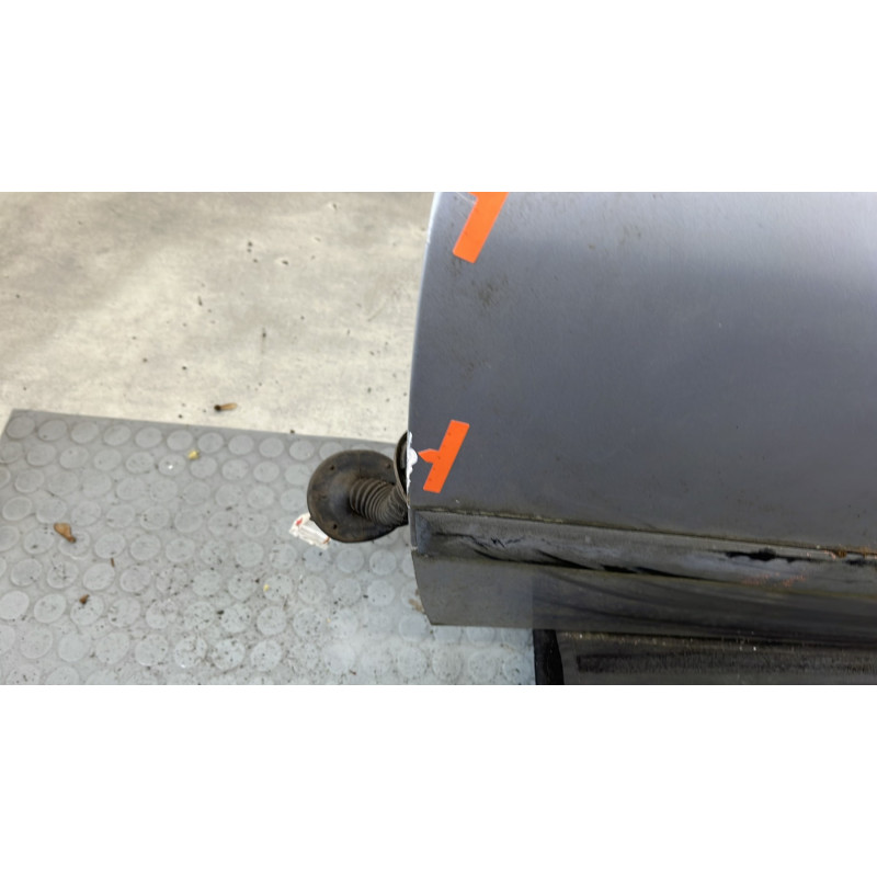 Porte avant gauche PEUGEOT 406 Photo n°4