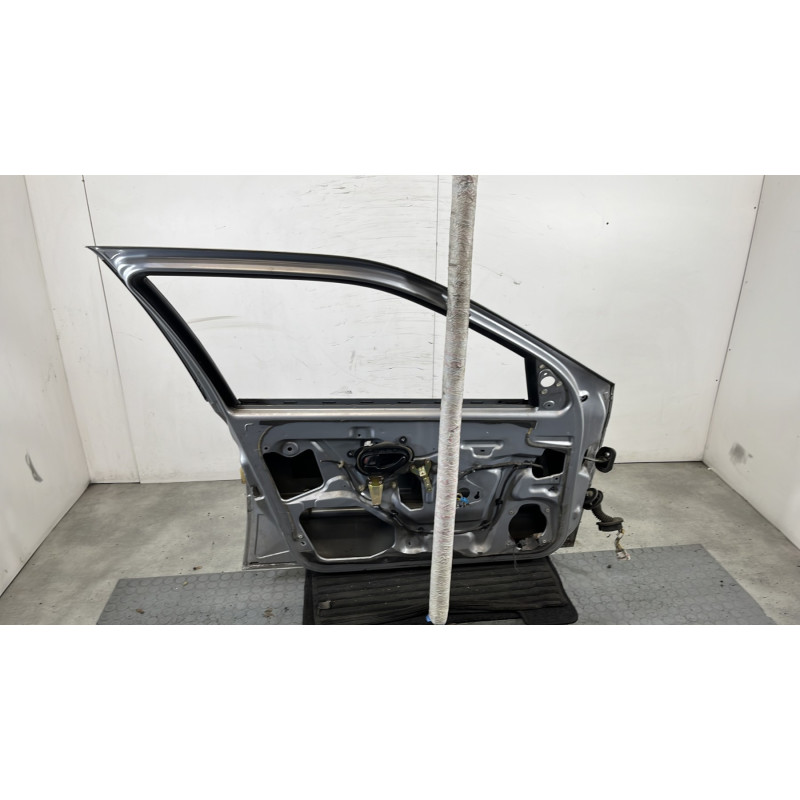 Porte avant gauche PEUGEOT 406 Photo n°7