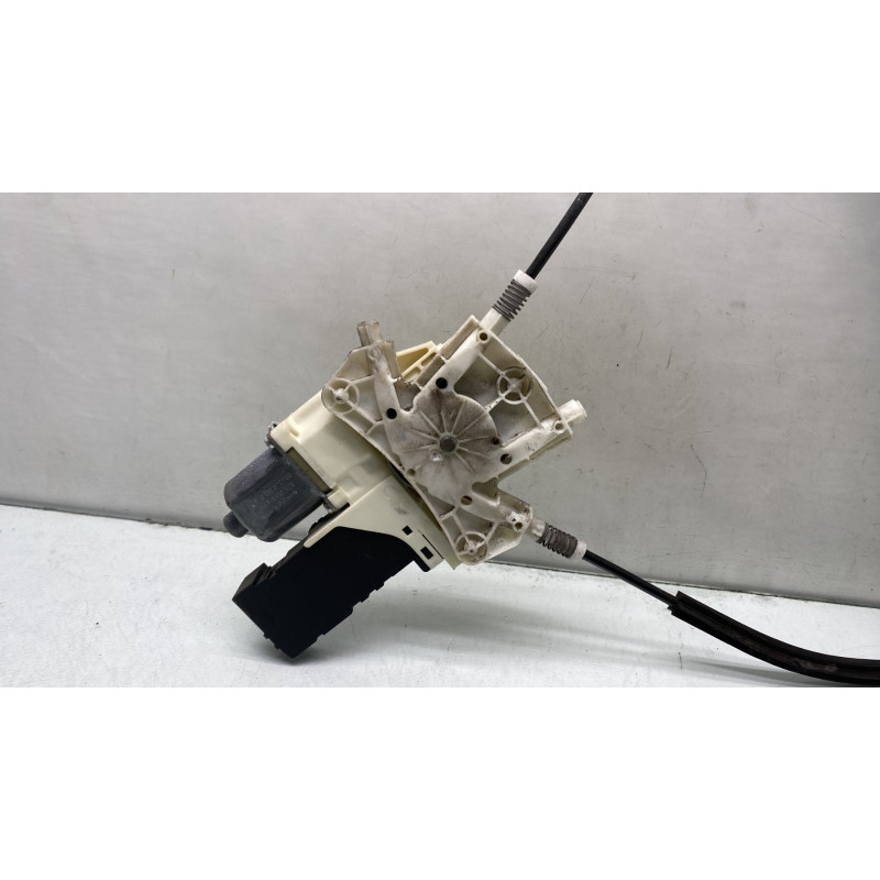 Leve vitre electrique avant gauche PEUGEOT 407 Photo n°4