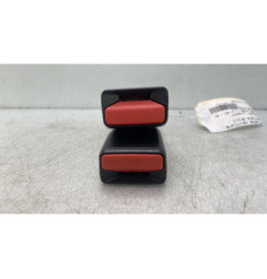 Attache ceinture arriere droit PEUGEOT 208 1