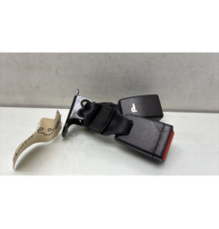 Attache ceinture arriere droit PEUGEOT 208 1