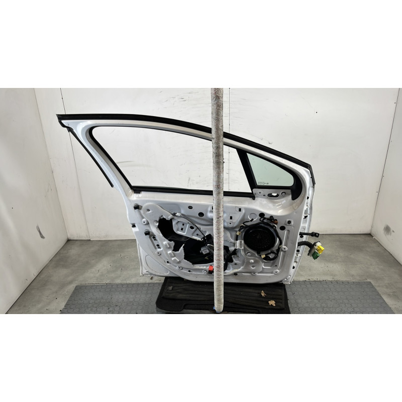 Porte avant gauche PEUGEOT 208 1 Photo n°6