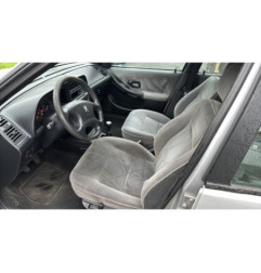 Calandre PEUGEOT 306