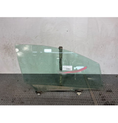 Vitre avant droit TOYOTA AURIS 1 Photo n°1