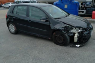Feu arriere secondaire gauche (feux) VOLKSWAGEN GOLF 5