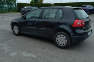 Feu arriere secondaire gauche (feux) VOLKSWAGEN GOLF 5