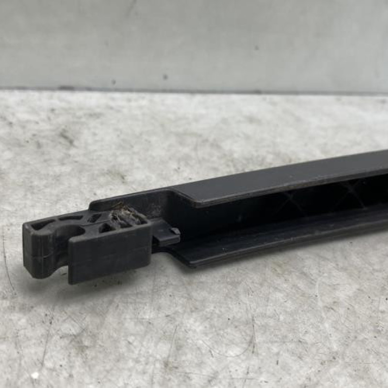 Bras essuie glace arriere OPEL ASTRA J Photo n°3