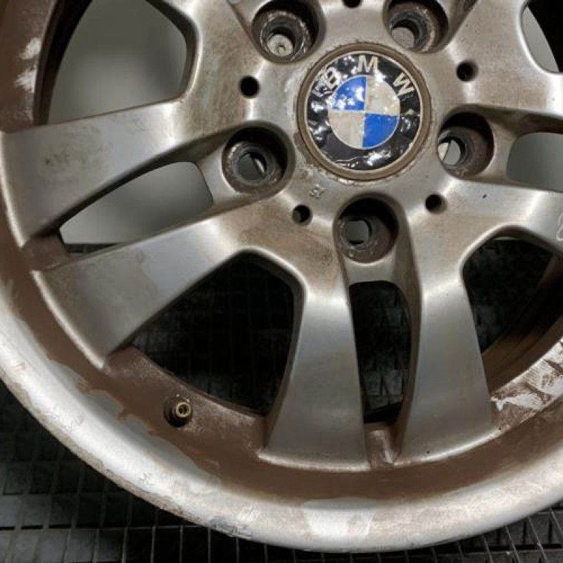 Jante BMW SERIE 3 E90 Photo n°3