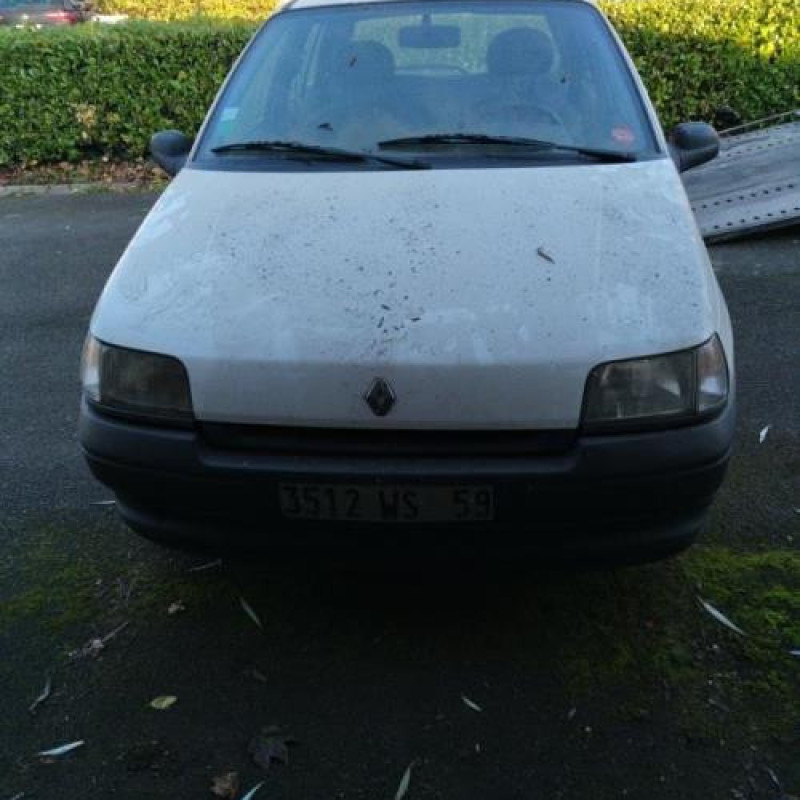 Neiman RENAULT CLIO 1 Photo n°4