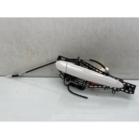 Poignee porte arriere droit BMW SERIE 1 F20 Photo n°1