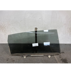 Vitre arriere droit TOYOTA COROLLA VERSO 2