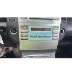 Vitre arriere droit TOYOTA COROLLA VERSO 2