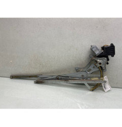Leve vitre electrique avant droit TOYOTA COROLLA VERSO 2 Photo n°1