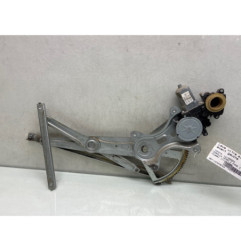 Leve vitre electrique avant gauche TOYOTA COROLLA VERSO 2