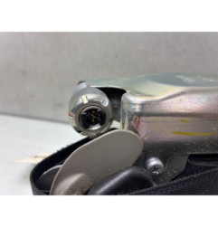 Pretensionneur de ceinture avant gauche TOYOTA COROLLA VERSO 2