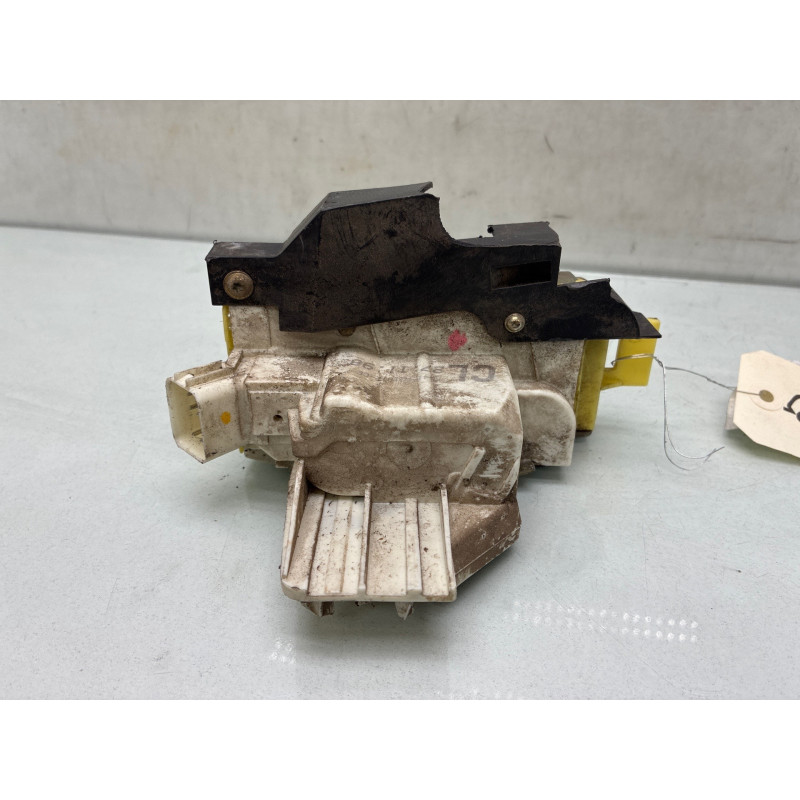 Serrure avant droit FORD FOCUS 1 Photo n°1