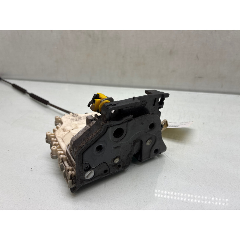 Serrure arriere droit SEAT LEON 2 Photo n°2
