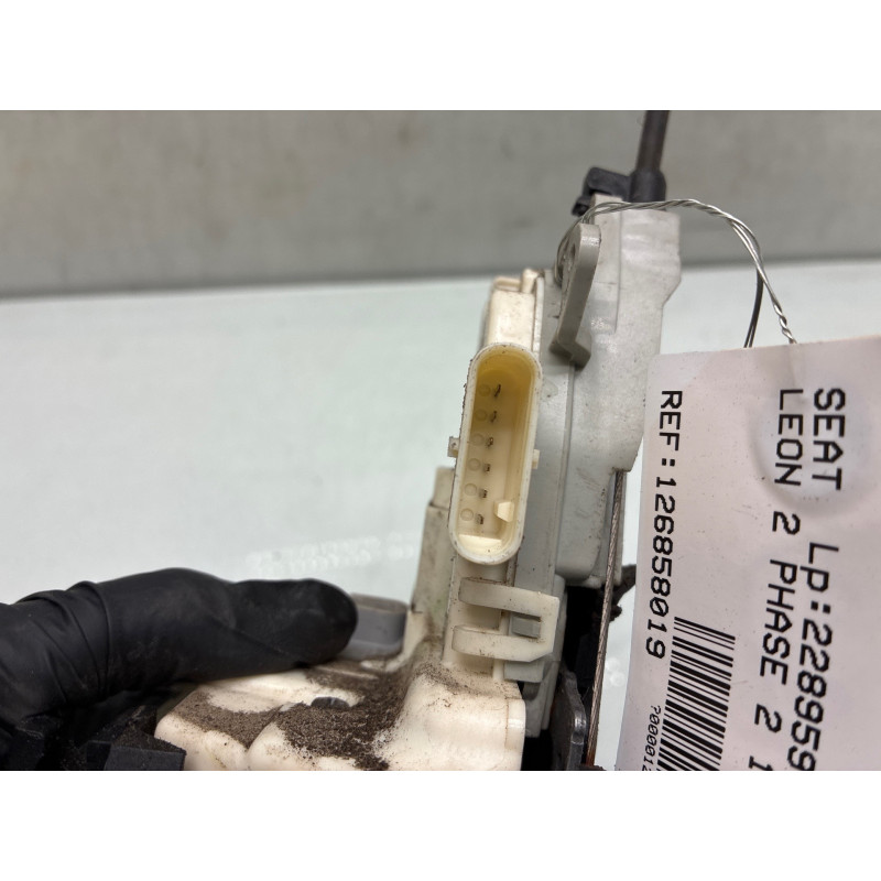 Serrure arriere droit SEAT LEON 2 Photo n°4