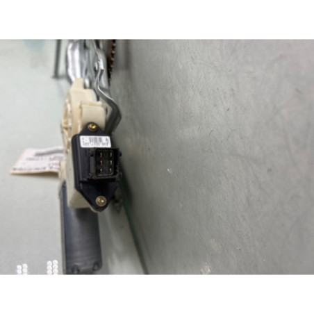 Leve vitre electrique avant droit TOYOTA COROLLA 10