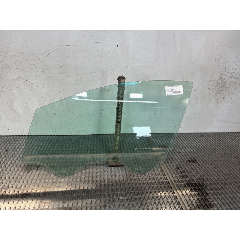 Vitre avant gauche OPEL ASTRA K Photo n°1