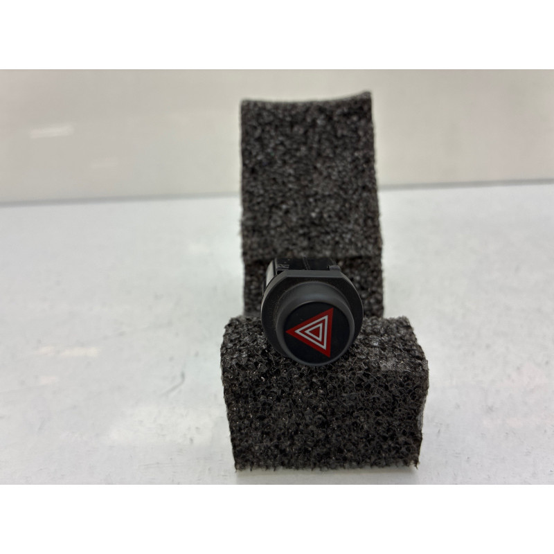 Bouton de warning OPEL ASTRA K Photo n°2