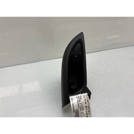 Interrupteur de leve vitre arriere droit OPEL ASTRA K