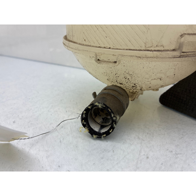 Vase d'expansion OPEL ASTRA K Photo n°4