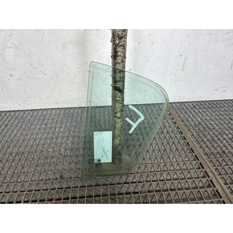 Custode arriere droit (porte) OPEL CORSA D Photo n°1