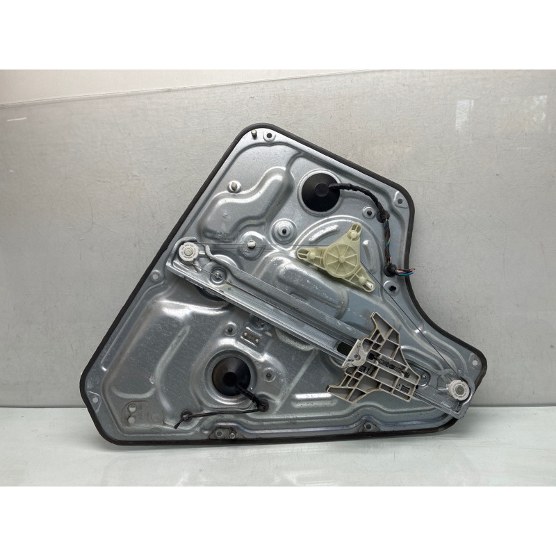 Leve vitre electrique arriere droit HYUNDAI IX 20 Photo n°3