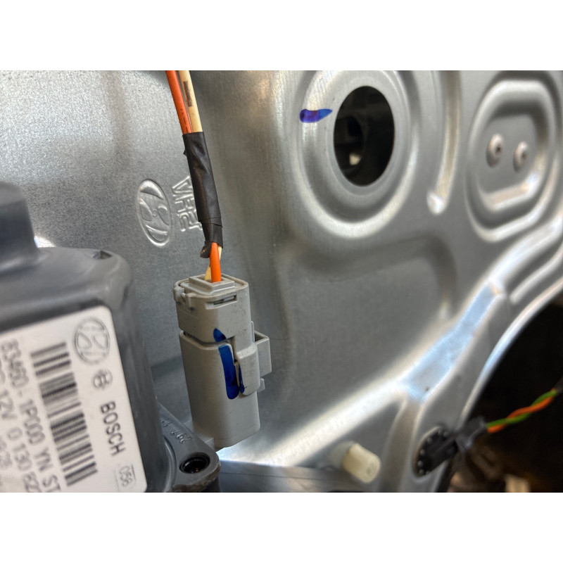Leve vitre electrique arriere droit HYUNDAI IX 20 Photo n°5