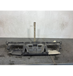 Armature avant, Masque avant PEUGEOT 5008 1