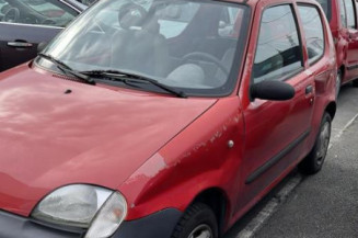 Optique avant secondaire droit (feux)(clignotant) FIAT SEICENTO