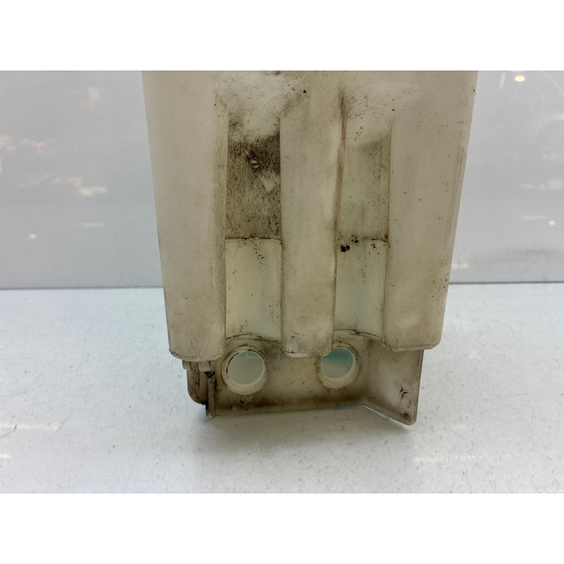 Vase de lave glace TOYOTA COROLLA VERSO 2 Photo n°4